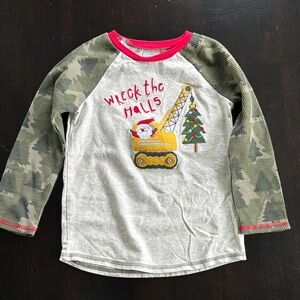 Mud Pie Green and Red Long Sleeve Tee Festive Design